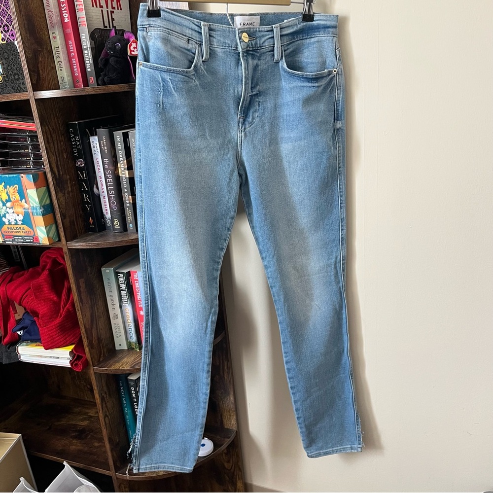 Frame Denim Light Blue Jeans